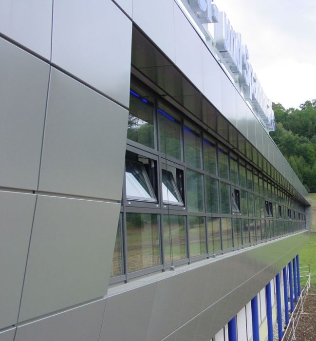 Fassaden — Projekt von Haas Stahl-Metallbau
